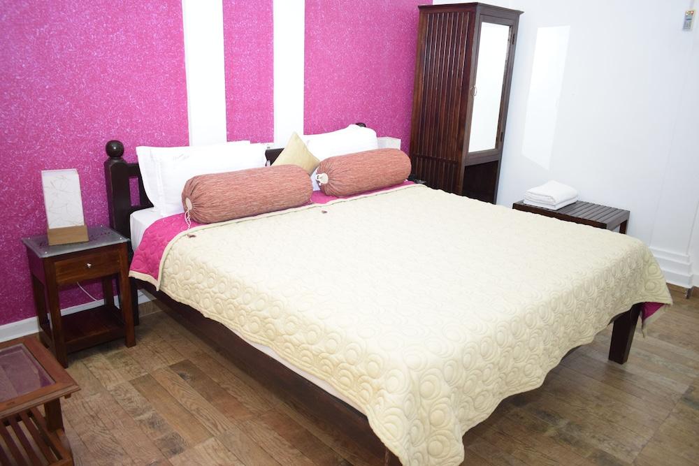 Le Chateau Puducherry Buitenkant foto