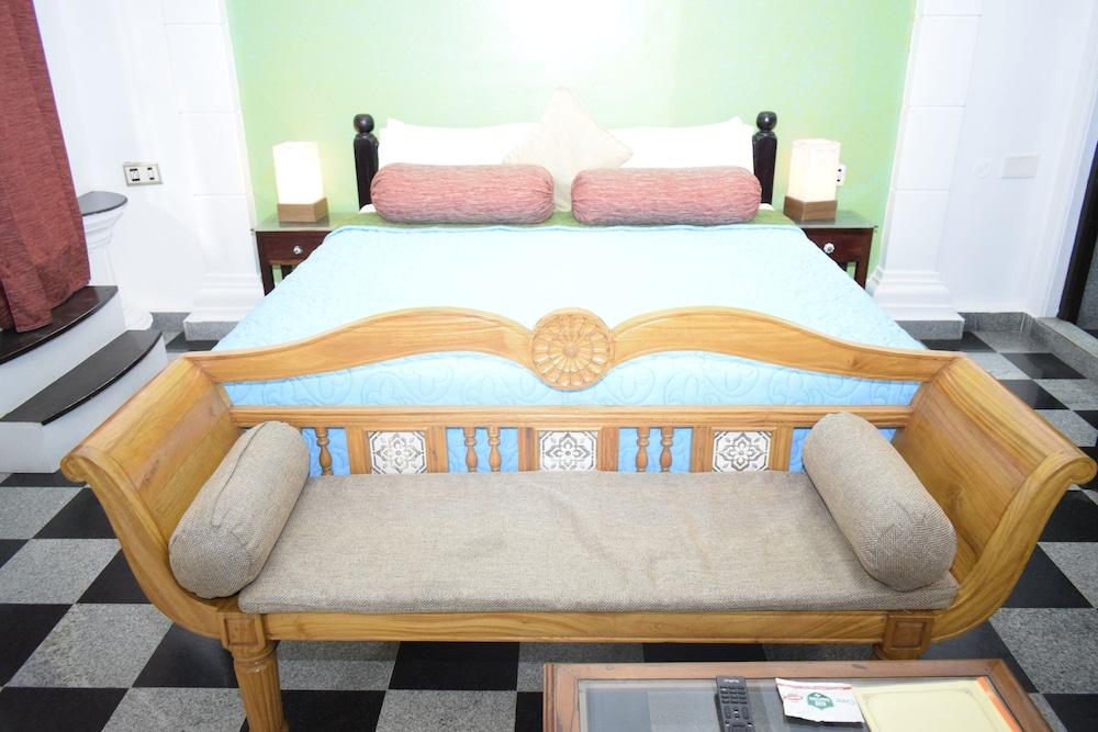 Le Chateau Puducherry Buitenkant foto