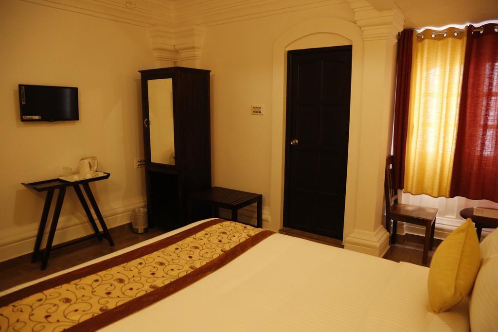 Le Chateau Puducherry Buitenkant foto