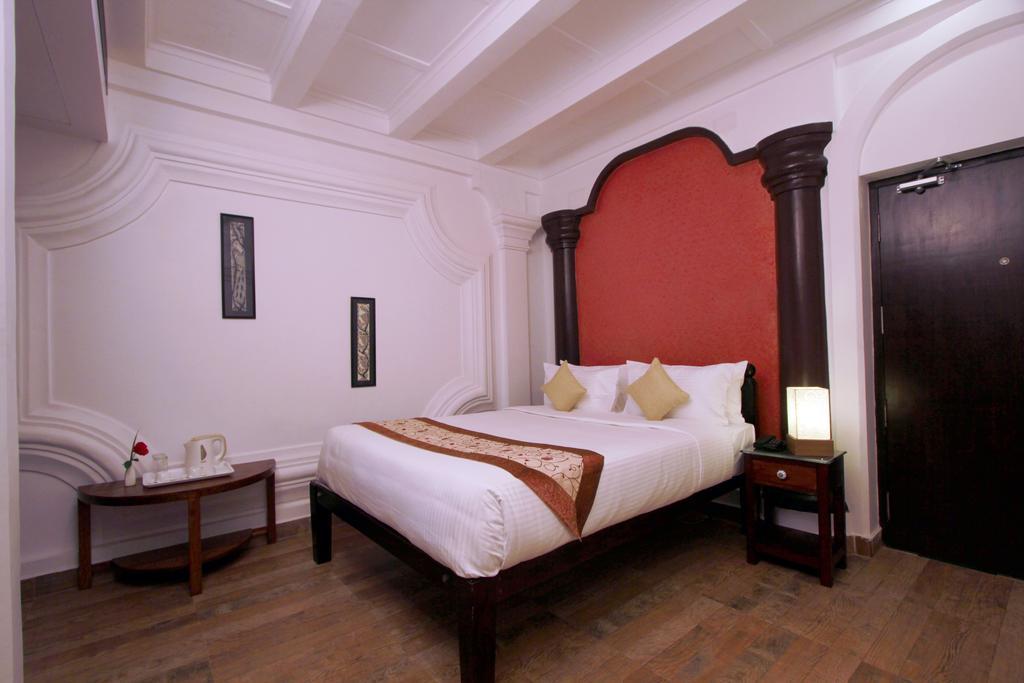Le Chateau Puducherry Kamer foto