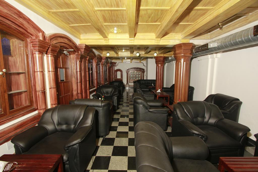 Le Chateau Puducherry Buitenkant foto