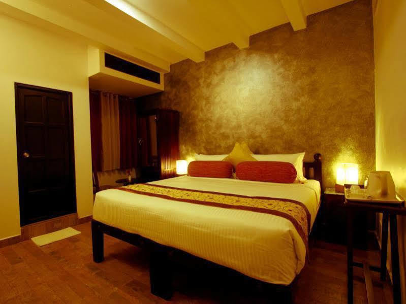 Le Chateau Puducherry Buitenkant foto