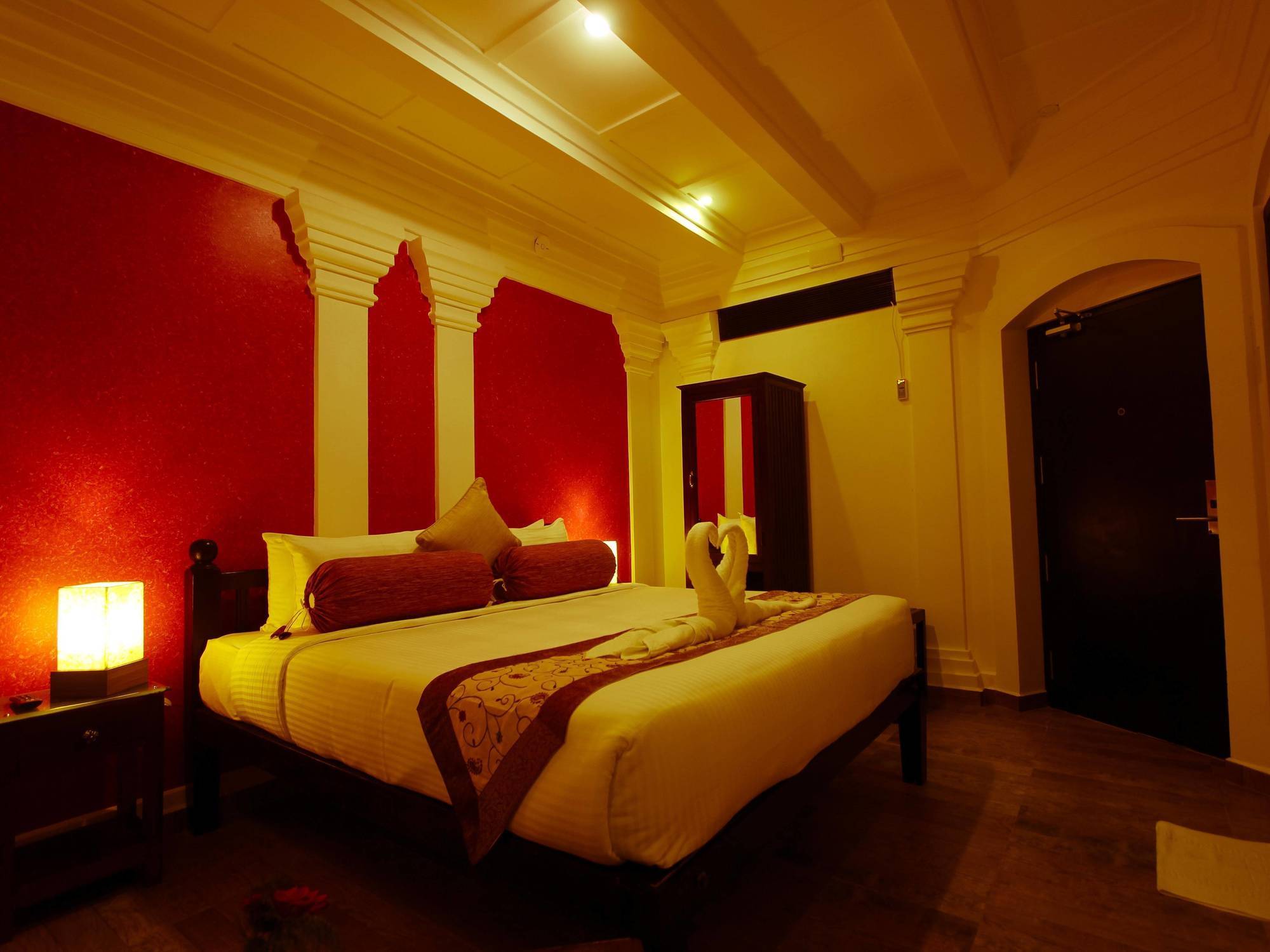 Le Chateau Puducherry Buitenkant foto